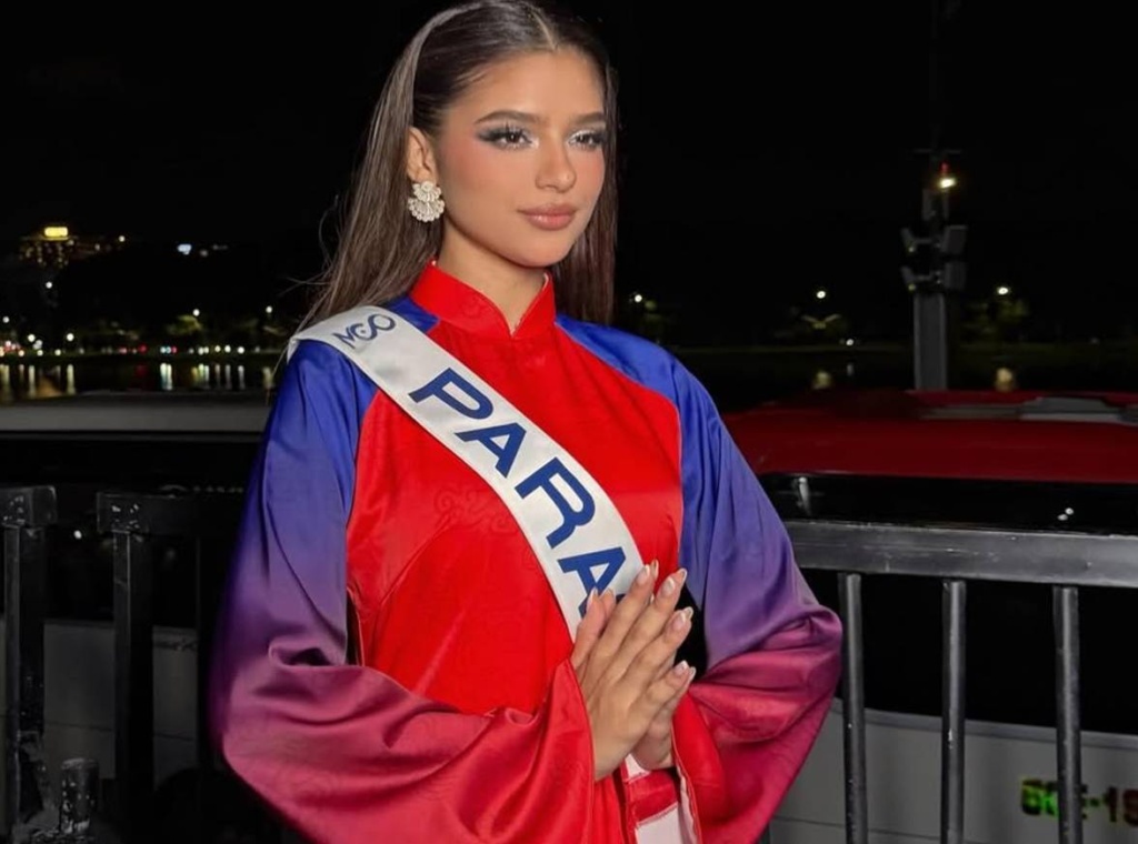 Reina paraguaya en aprietos por vestirse de colores rivales en concurso internacional