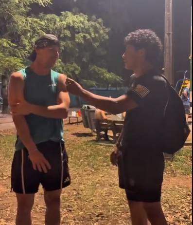 Periodista confundido entrevista a pelotero de la Selección Paraguaya sin reconocerlo