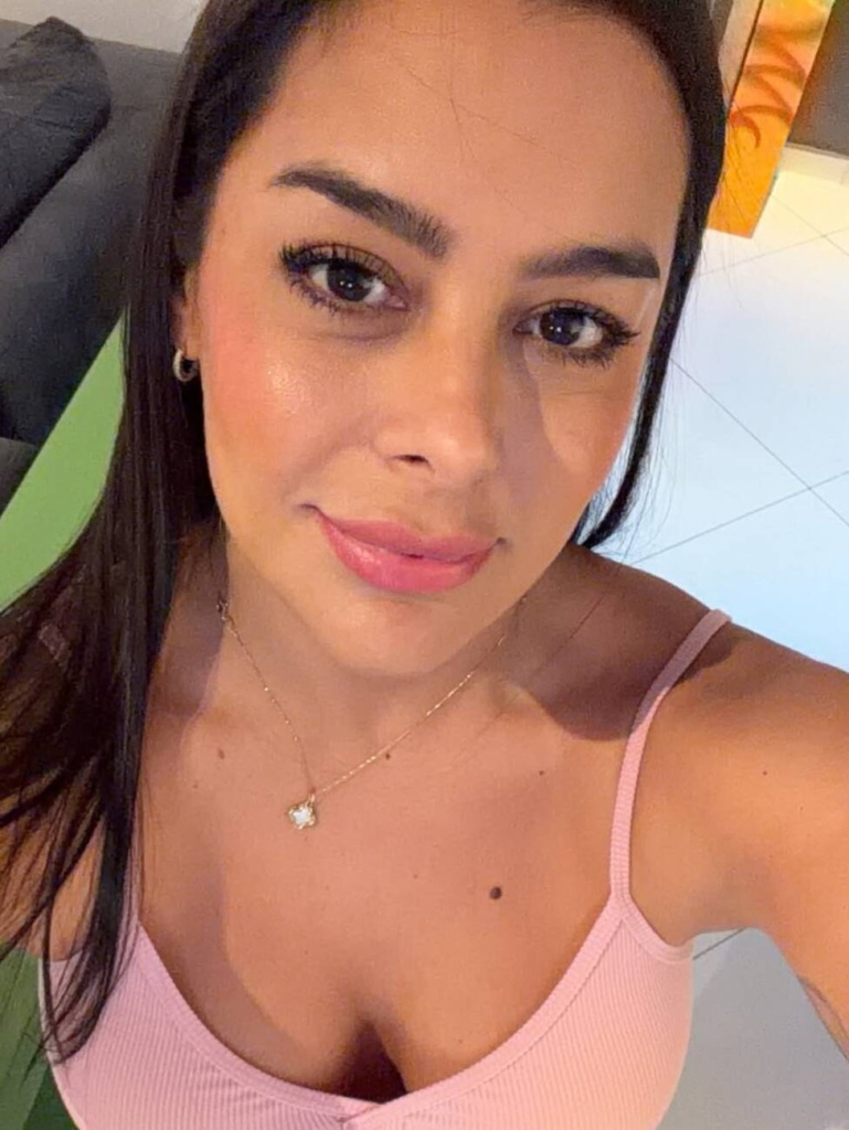 ¡Cerrá todo y al  mundial! Larissa llegó al peso del 2010