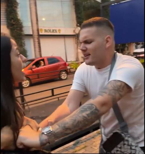 TikTokera agredida tras disputa en discoteca